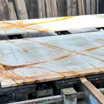 Der Zuschnitt der Platten beginnt...